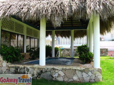 Jacuzzi on Seacliff Level