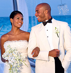 Palace Resorts have some of the best wedding options when it comes to romance, beautiful beaches, and lot so inclusions.
